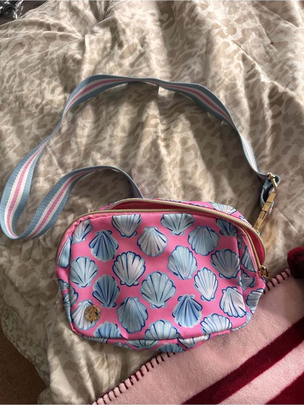 Pink Shell Print Crossbody Bag